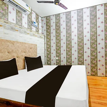 Hotel O Yuvraj Palace